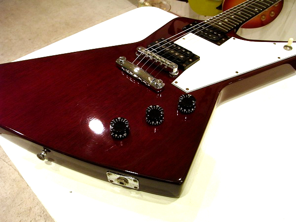 Gibson 2004年製 '76 Explorer - Teenarama! Used Guitar and Pop'n
